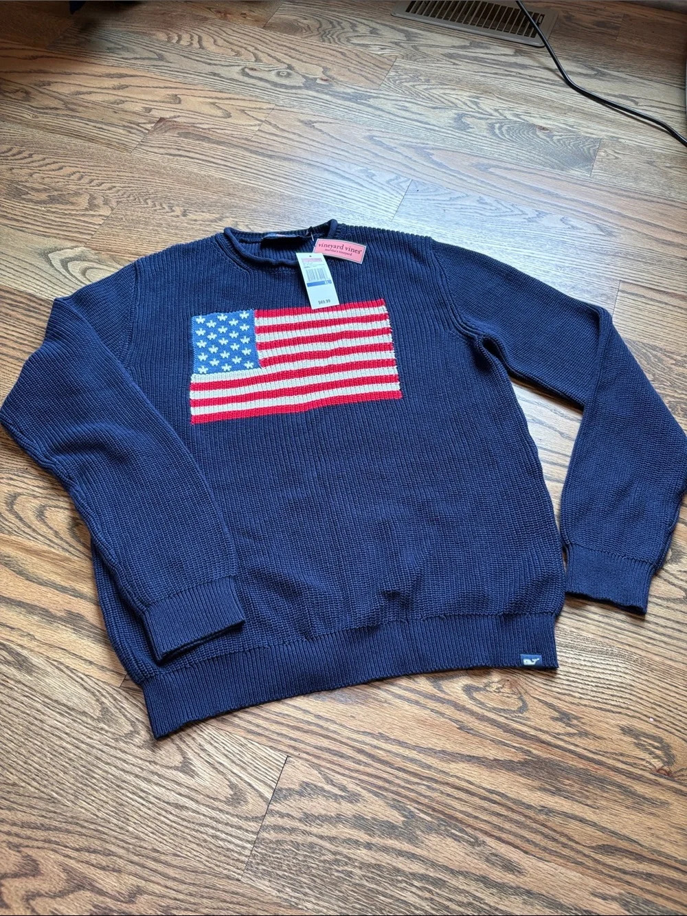 NWT Vineyard Vines Navy Cotton Rollneck Sweater with American Flag Knit